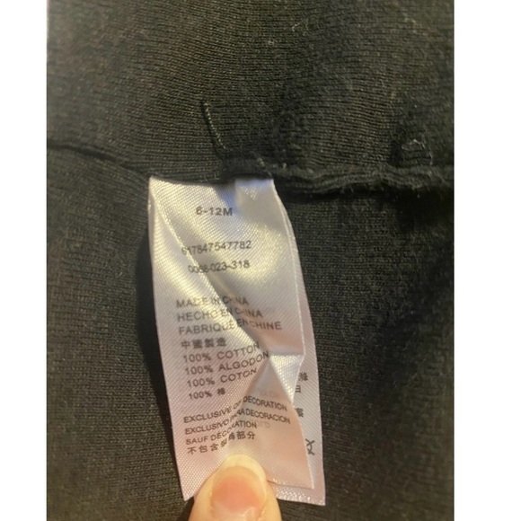 Nike Air Jordan Baby Outfit One Piece Short Sleeve 9 Month & Beanie 6-12 Month - Picture 6 of 7